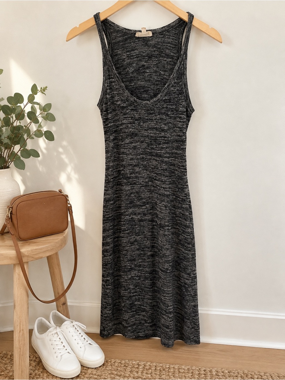 AritziaWilfred Free XS Heather Grey and Black Dress. Back cut outs